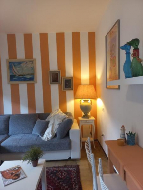 Verahouse, Viareggio